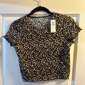 AE leopard print crop t shirt